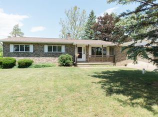 10498 Ray Rd, Gaines, MI 48436