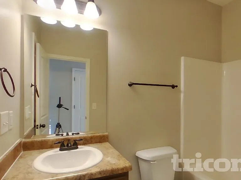 4025 Trimrose Ct — Photo 14