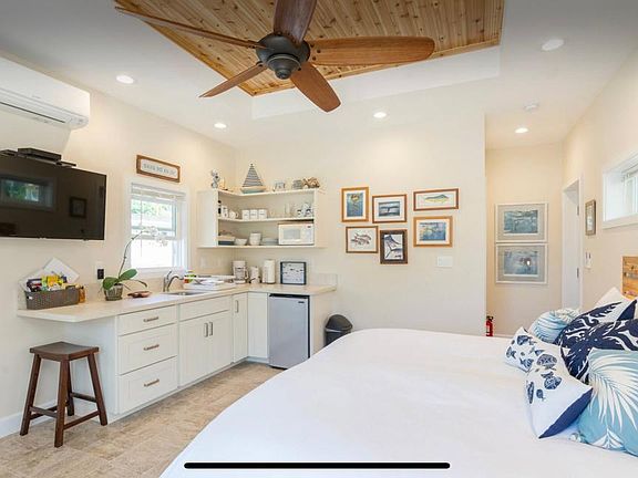 4th image of 44030 Kaimalu Pl #A