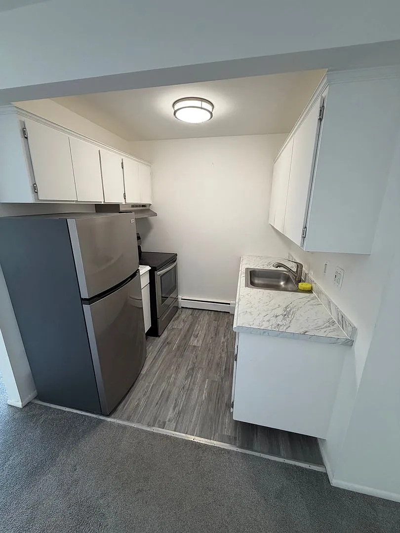 Nautical Mile One Bedroom First Floor Apartment — Photo 1