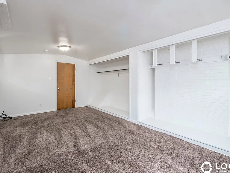 1180 E 560 N — Photo 17