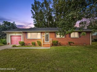 712 Kathryn Ave, Jacksonville, NC 28540