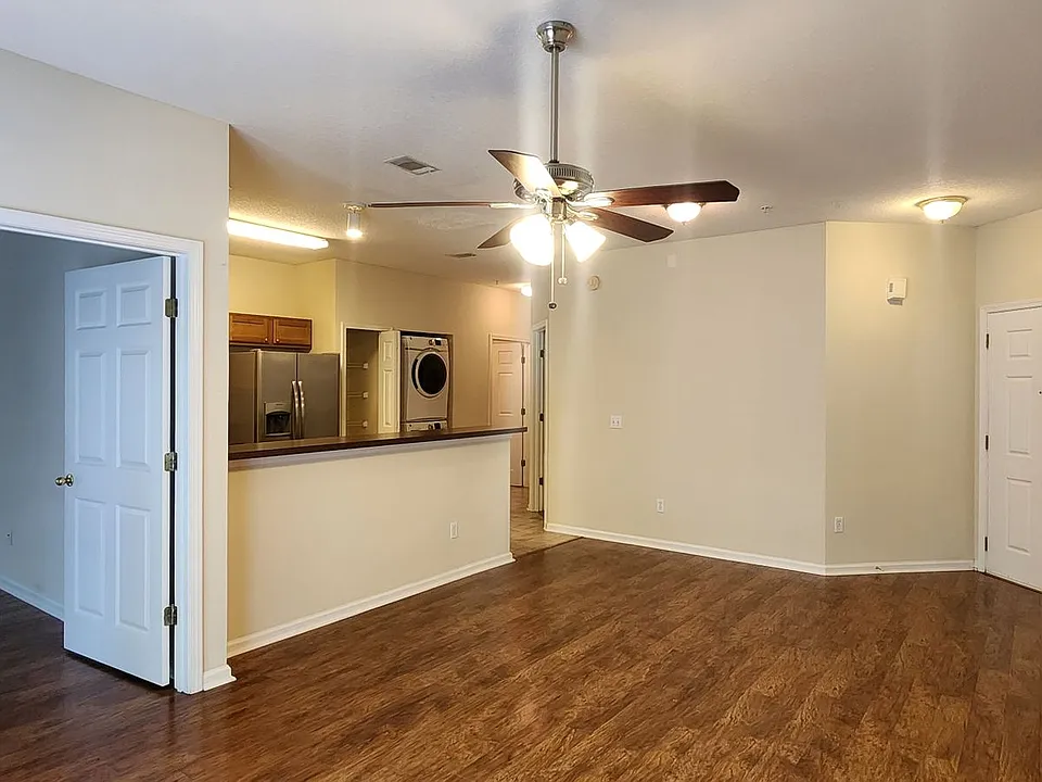 3670 Kirkpatrick Cir #5