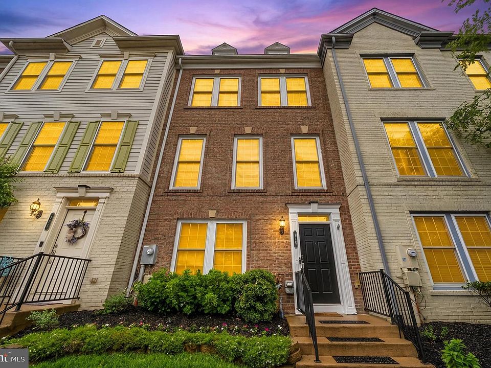 1st image of 175 Great Laurel Sq SE