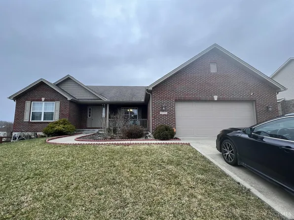 4725 Osprey Pointe Dr, Hamilton, OH 45011