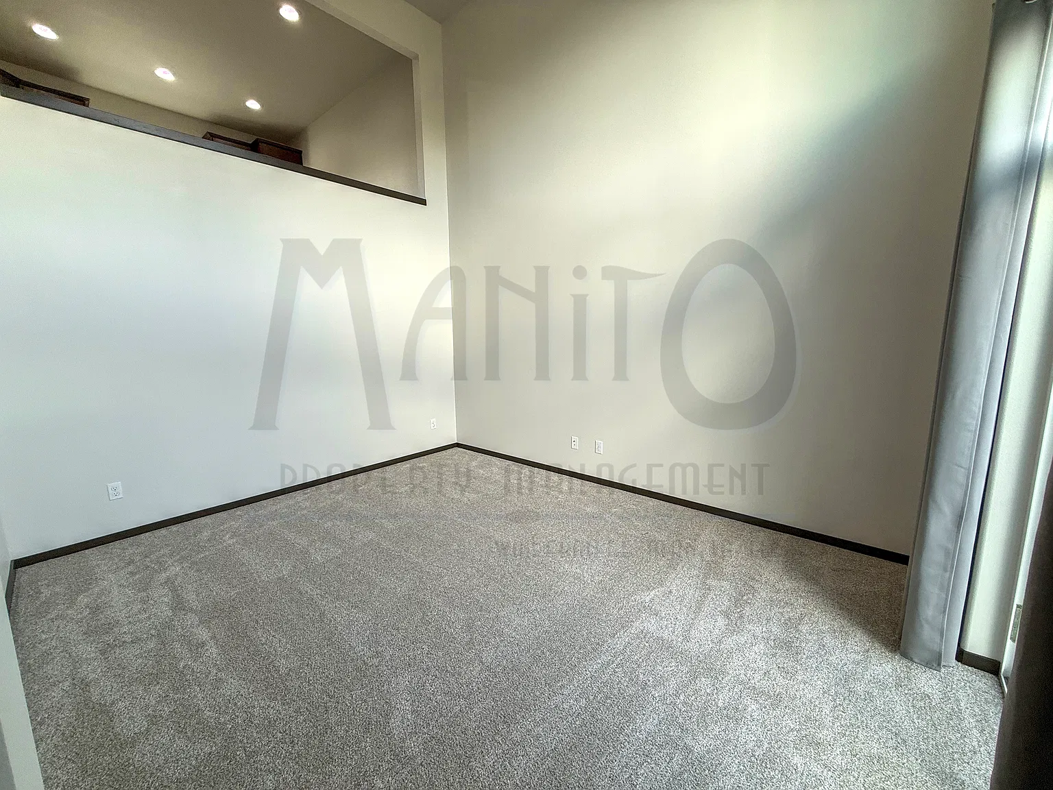 2 bed, 1.5 bath, 1212 sqft, $2,500 — Photo 3