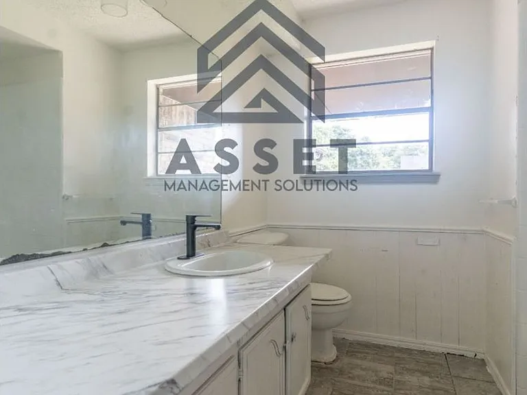 5017 S Briarwood Dr — Photo 26