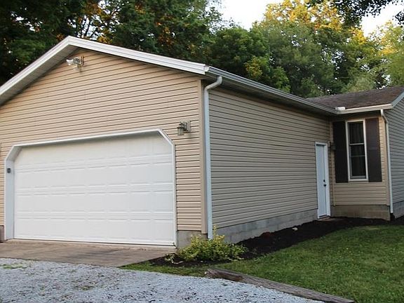 2nd image of 1421 Maryguard Dr