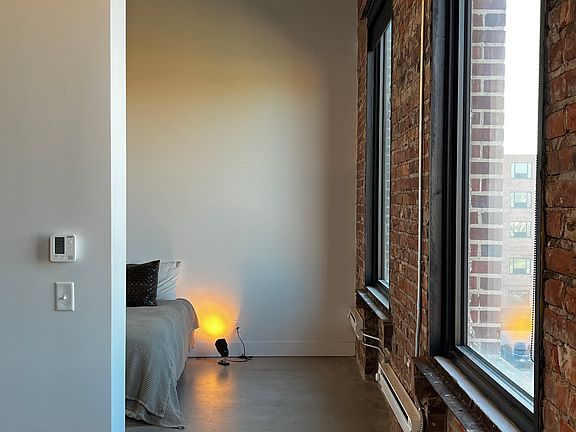 Entrance to bedroom from living area