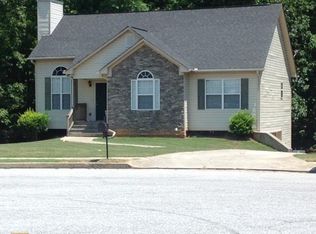 371 Conner Ct, Social Circle, GA 30025