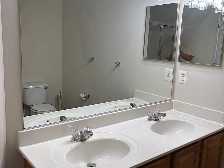 18340 Roy Croft Dr — Photo 23