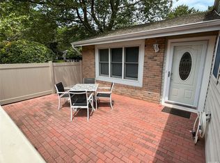 223 Springmeadow Dr UNIT I, Holbrook, NY 11741