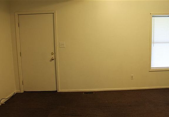 ANOTHER VIEW OF LIVING ROOM