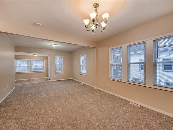 4th image of 219 E Maple Ave