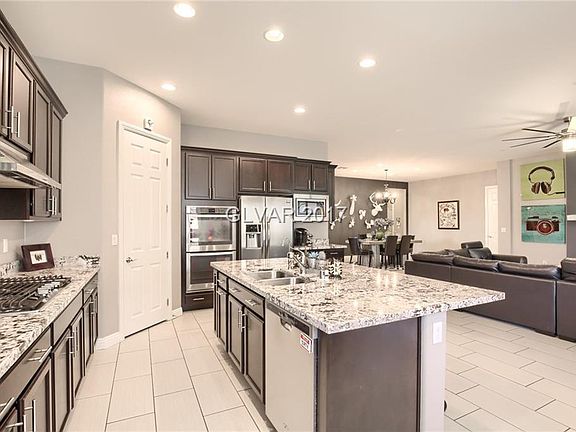 3rd image of 10746 Beecher Park Ave