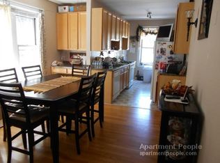 6970 N Greenview Ave APT GDN, Chicago, IL 60626