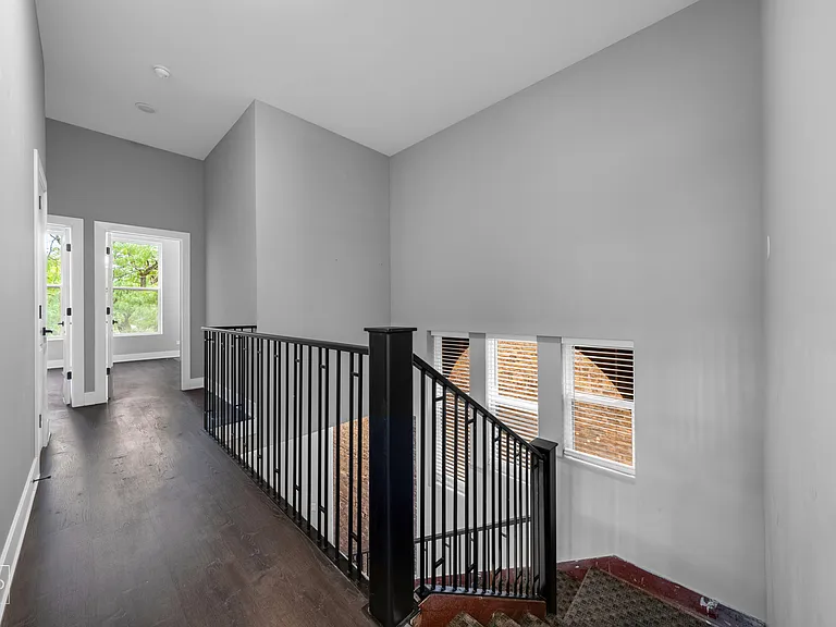 700 S Loomis St #1 — Photo 8