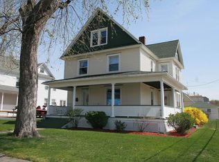 755 Pleasant Ave, Peckville, PA 18452