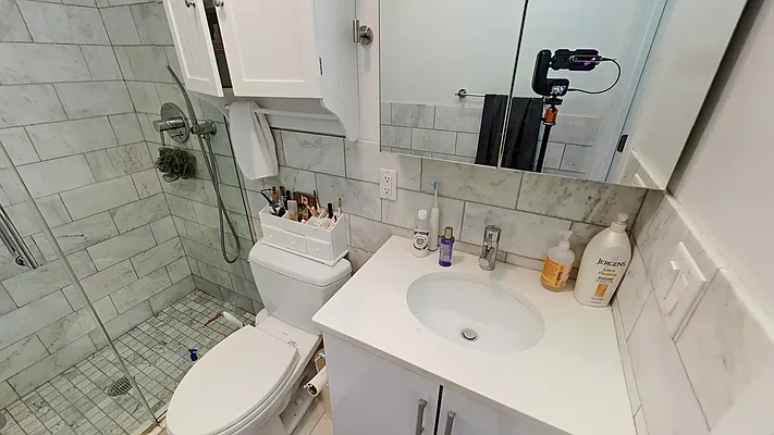 Rented by Corcoran | media 6