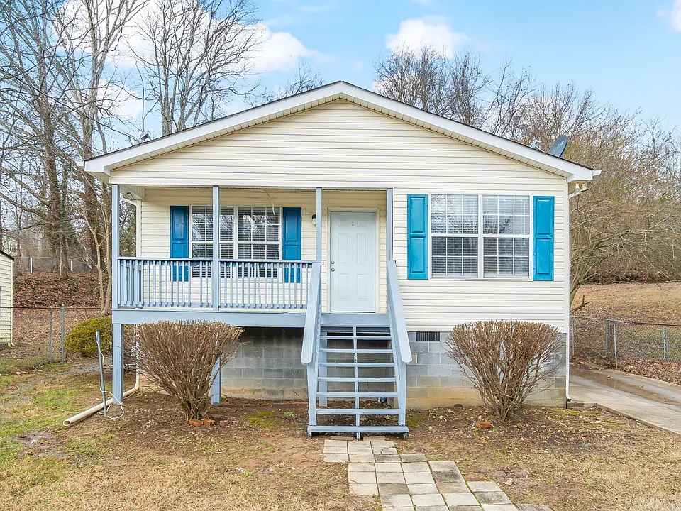 2005 Bernhurst Dr