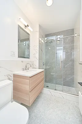 Rented by Living New York | media 8