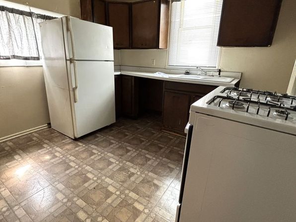 326 Fowler St #2