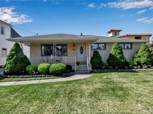 176 Aris Ave, Cheektowaga, NY