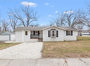 121 Western Ave, Pacific, MO 63069
