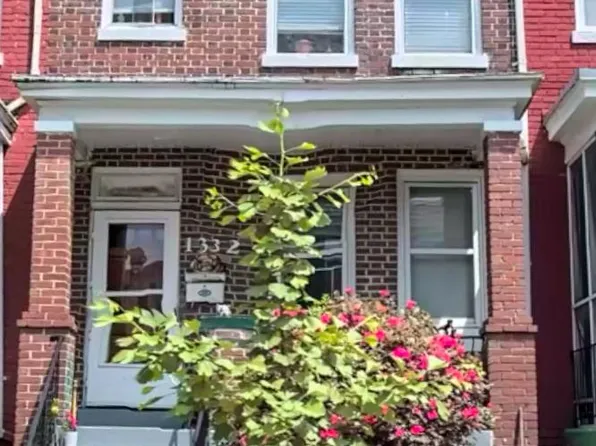 1332 Corbin Pl NE, Washington, DC 20002
