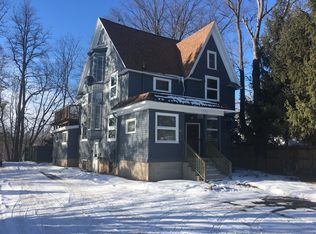 233 N Main St APT 3, Mount Pleasant, MI 48858