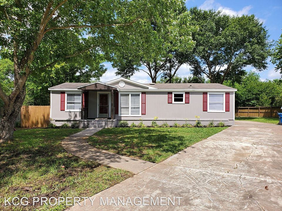 1st image of 34814 Meadow Ln