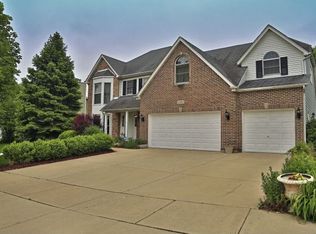 2563 Millington Ln, Aurora, IL