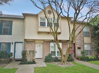 9483 Fondren Rd, Houston, TX 77074