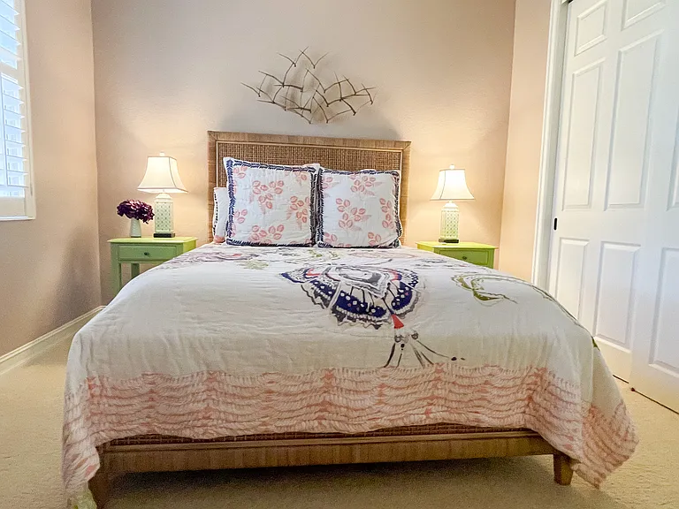 Guest Bedroom with Queen Bed