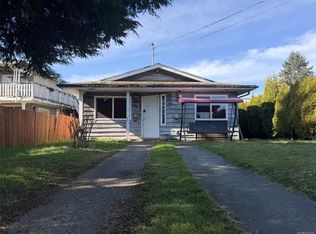 1445 Waddington Rd, Nanaimo, BC V9S4W1