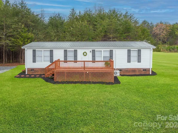 4889 Harmony Hwy, Hamptonville, NC 27020
