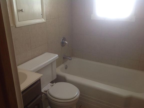 5th image of 2504 N Washington St APT B