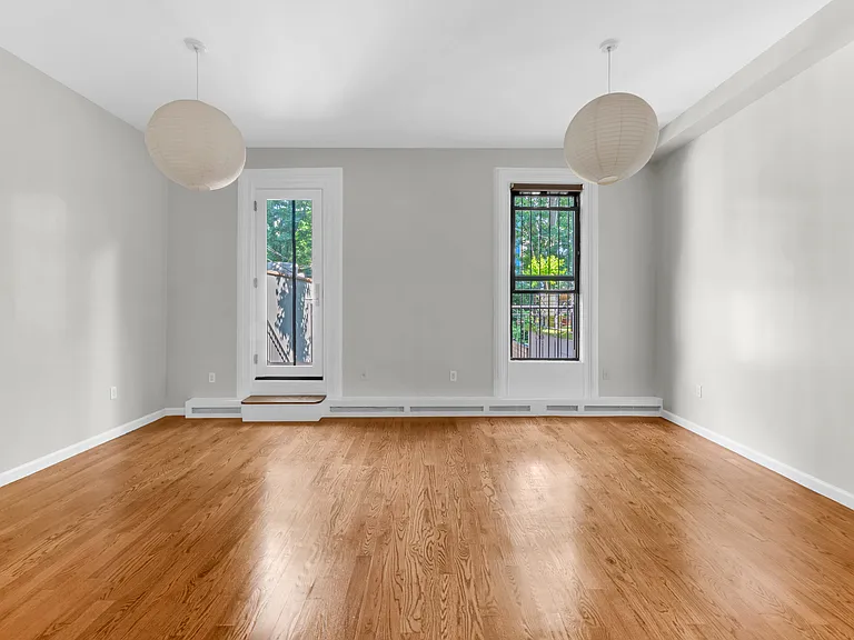 361 Gates Ave #1 — Photo 10
