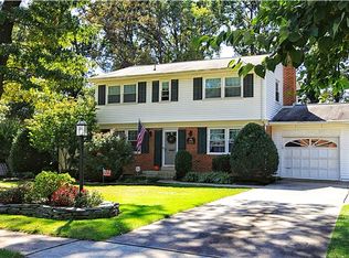 8123 Greeley Blvd, Springfield, VA 22152