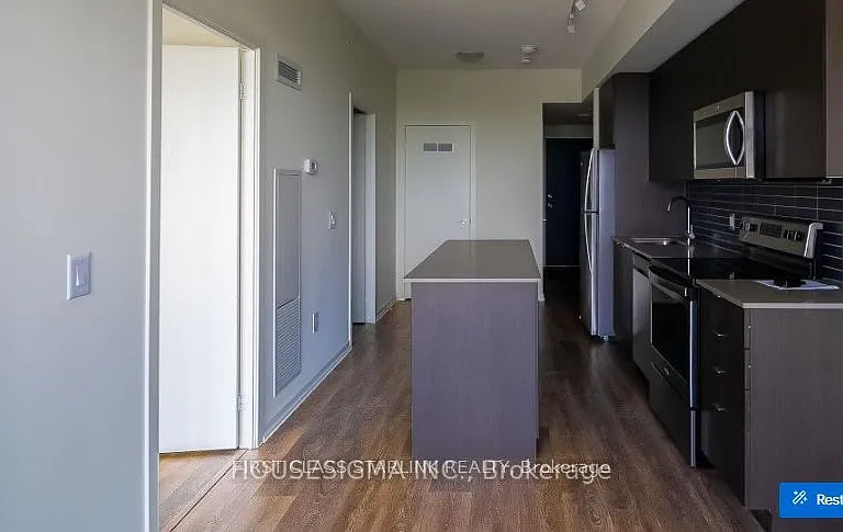 3237 Bayview Ave #805 — Photo 4