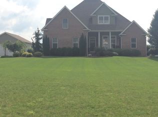 254 Woodsend Dr, Salem, OH