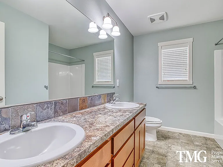 6705 NE 53rd Pl — Photo 19