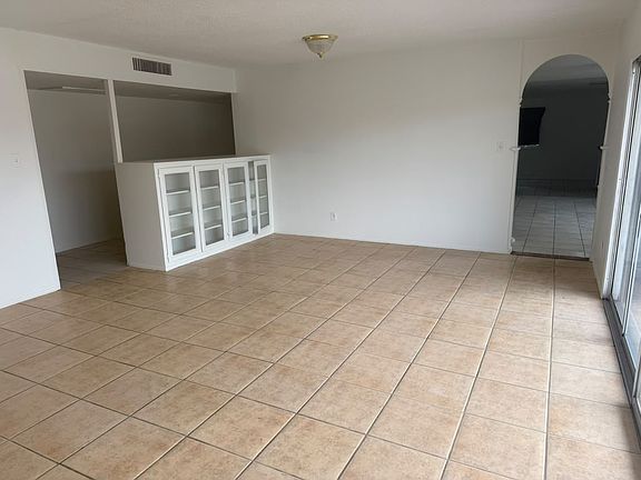 3rd image of 4411 N 65th Dr
