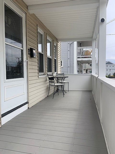 1st image of 179 School St