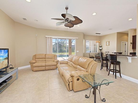 3rd image of 2933 Sereno Pointe Dr