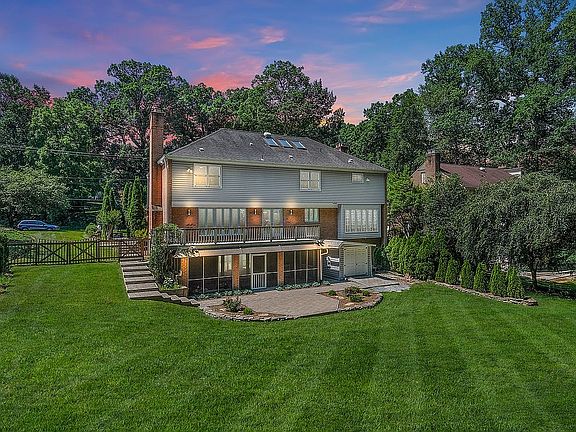 2nd image of 6605 Tilden Ln