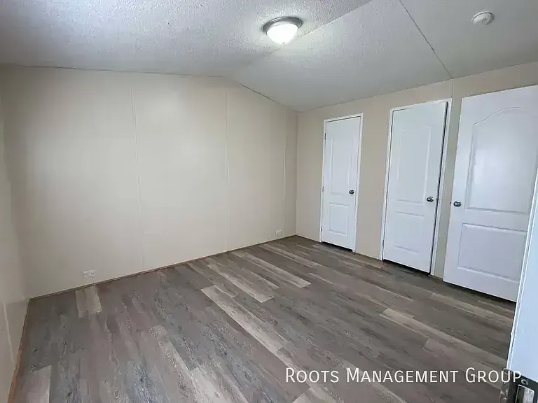 1909 S Anna St #34 — Photo 6