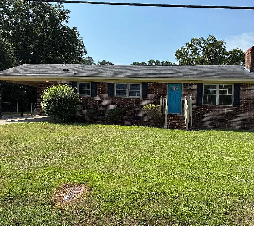 5236 Lakehaven Ct