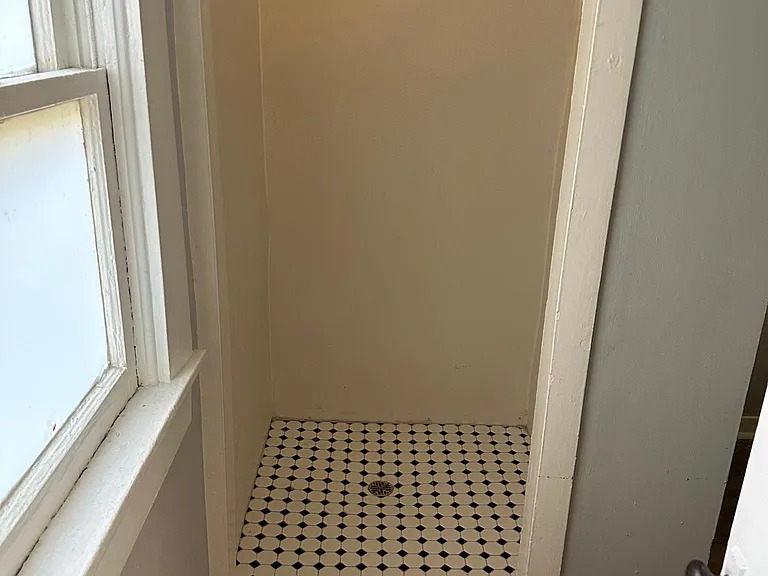521 Pearl St — Photo 5