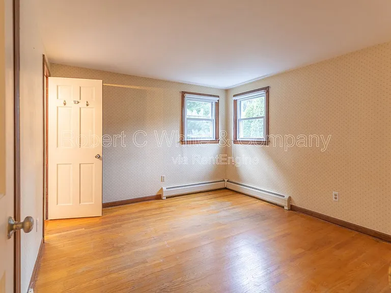 427 Graham Rd — Photo 19